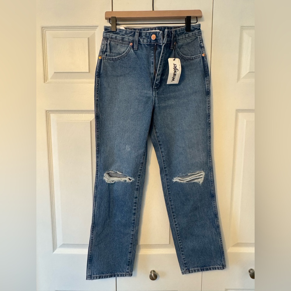 NWT Wrangler Wild West 603 High Rise Straight Jean